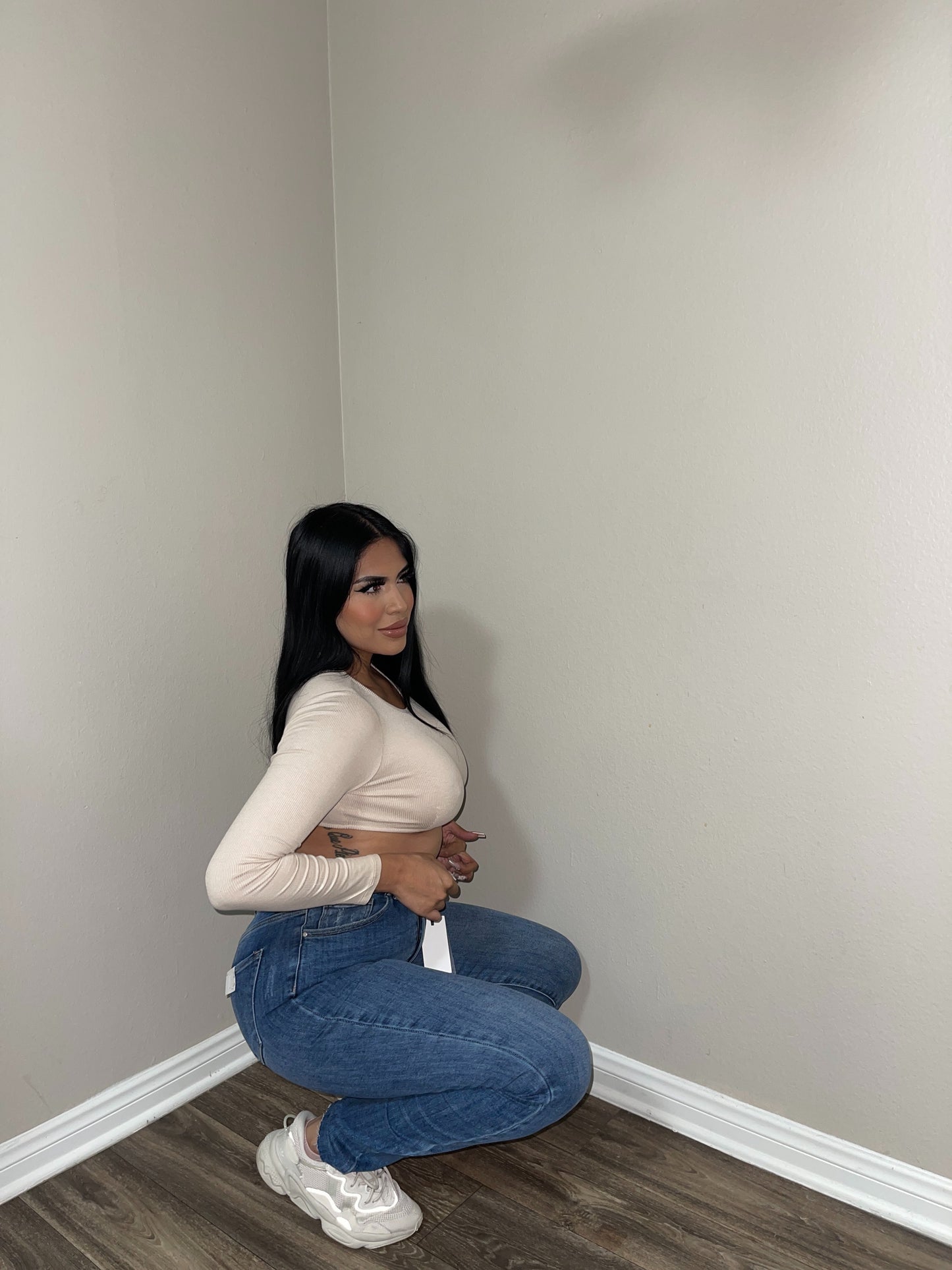 Basic Long-Sleeved (Cream)