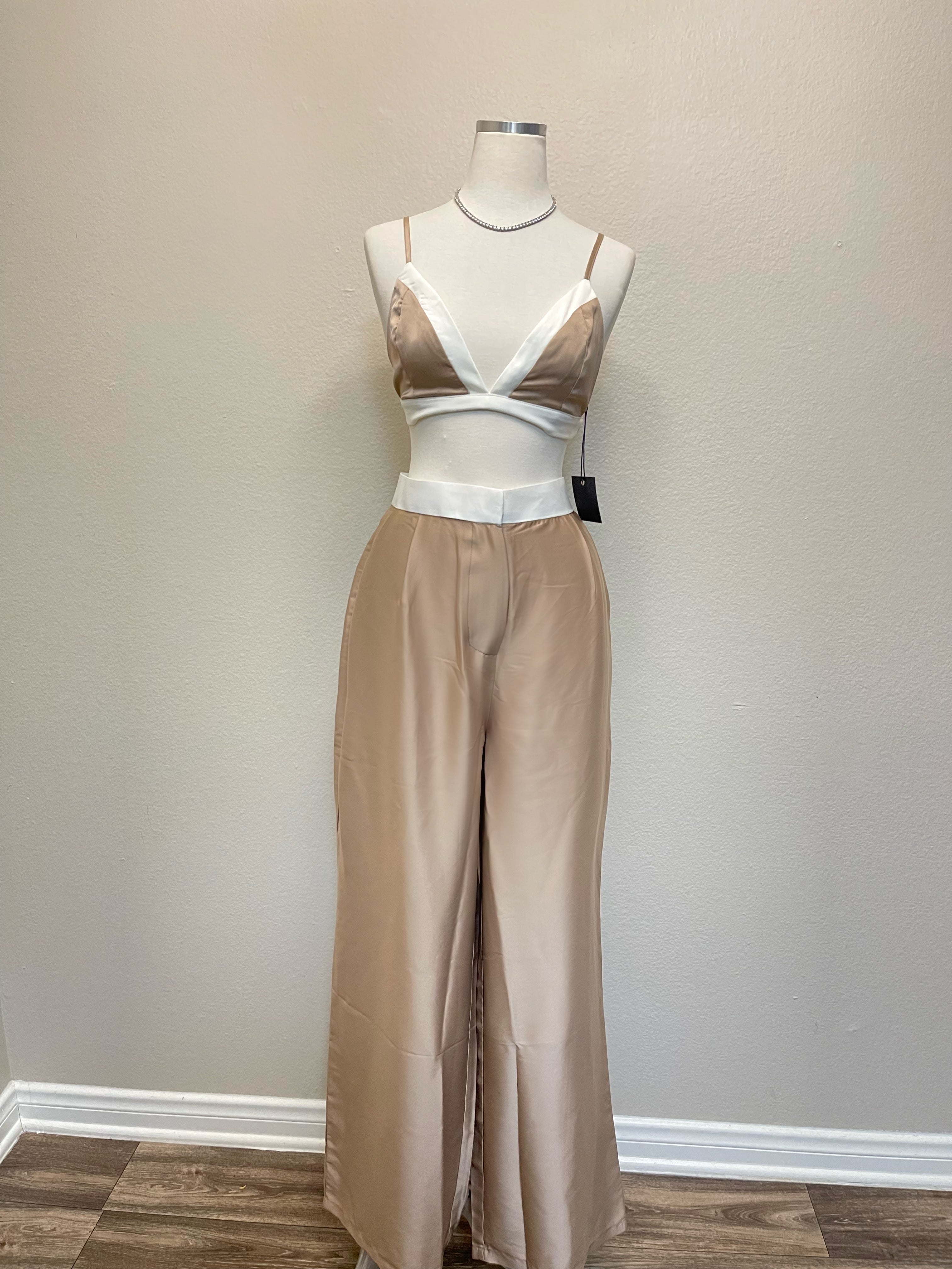 Sophia-sticated Two Piece (Beige/White)