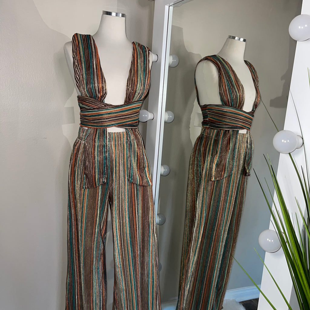 Take Me On Vacay 2 Piece (Multicolor)